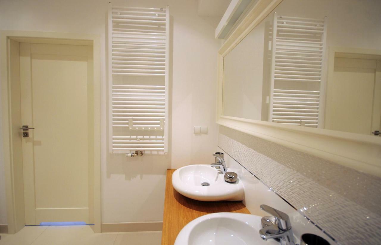 Apartament Z Tarasem Plaza 22 Рогово Екстериор снимка
